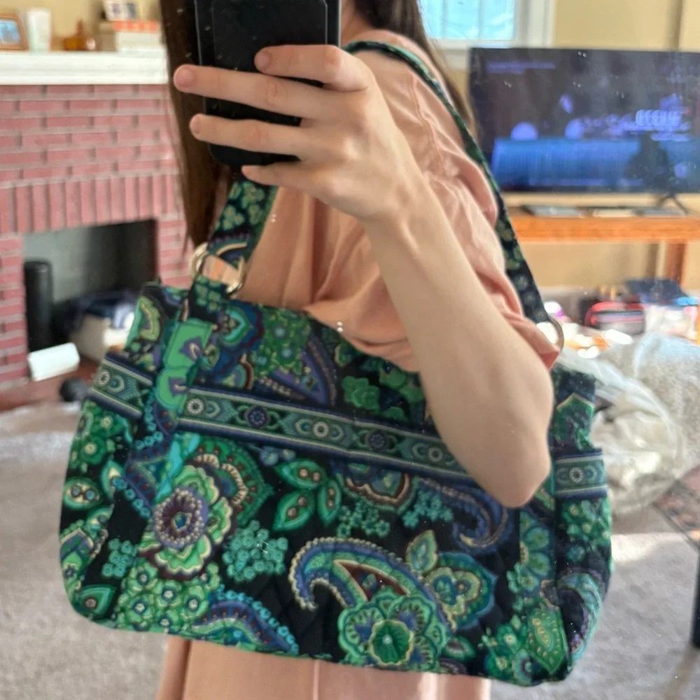 Vera Bradley Stephanie Blue Rhapsody Shoulder Bag - Picture 9 of 9